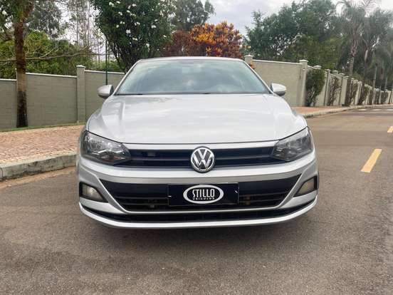 VOLKSWAGEN-POLO-2018