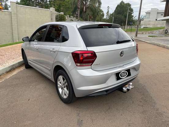 VOLKSWAGEN-POLO-2018