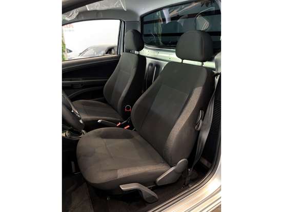 VOLKSWAGEN-SAVEIRO-1.6 MSI ROBUST CS 16V FLEX 2P MANUAL VOLKSWAGEN-SAVEIRO-2025