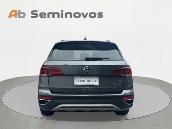 VOLKSWAGEN-TAOS-2023