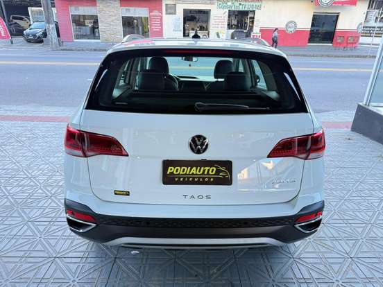 VOLKSWAGEN-TAOS-1.4 250 TSI TOTAL FLEX COMFORTLINE AUTOMÁTICO VOLKSWAGEN-TAOS-2021