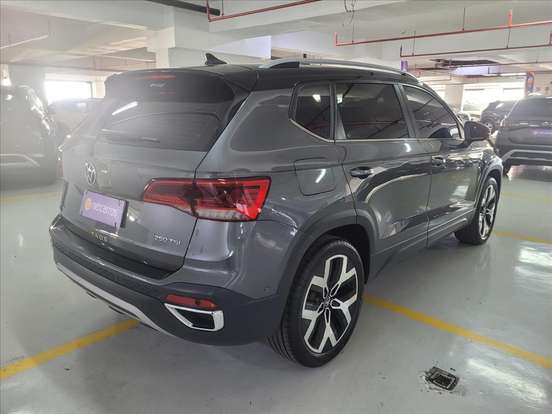 VOLKSWAGEN-TAOS-1.4 250 TSI TOTAL FLEX HIGHLINE AUTOMÁTICO VOLKSWAGEN-TAOS-2025