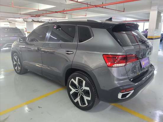VOLKSWAGEN-TAOS-1.4 250 TSI TOTAL FLEX HIGHLINE AUTOMÁTICO VOLKSWAGEN-TAOS-2025