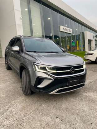 VOLKSWAGEN-TAOS-2023