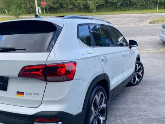 VOLKSWAGEN-TAOS-1.4 250 TSI TOTAL FLEX HIGHLINE AUTOMÁTICO VOLKSWAGEN-TAOS-2024