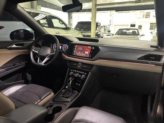 VOLKSWAGEN TAOS 1.4 250 TSI TOTAL FLEX HIGHLINE AUTOMÁTICO