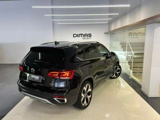 VOLKSWAGEN-TAOS-1.4 250 TSI TOTAL FLEX HIGHLINE AUTOMÁTICO VOLKSWAGEN-TAOS-2024