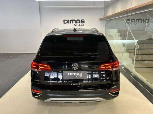 VOLKSWAGEN-TAOS-2024