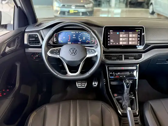 VOLKSWAGEN-T-CROSS-1.4 250 TSI TOTAL FLEX HIGHLINE AUTOMÁTICO VOLKSWAGEN-T-CROSS-2024