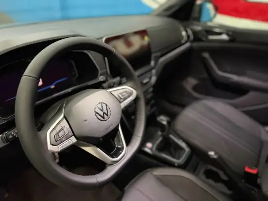 VOLKSWAGEN-T-CROSS-2026