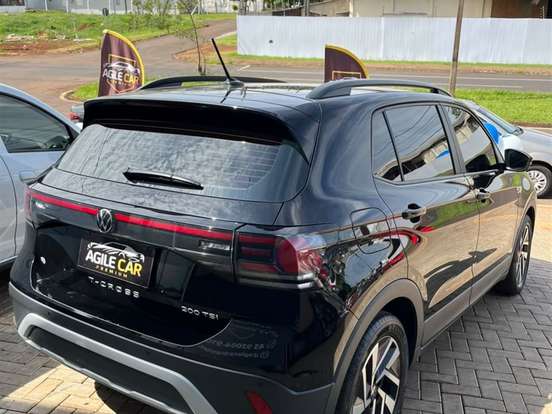VOLKSWAGEN-T-CROSS-2024