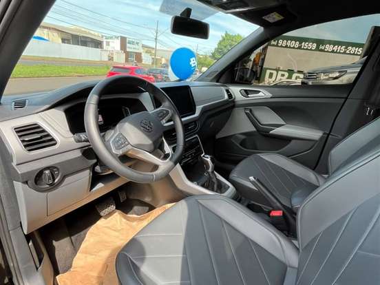 VOLKSWAGEN-T-CROSS-2024