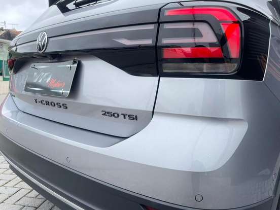 VOLKSWAGEN-T-CROSS-2023
