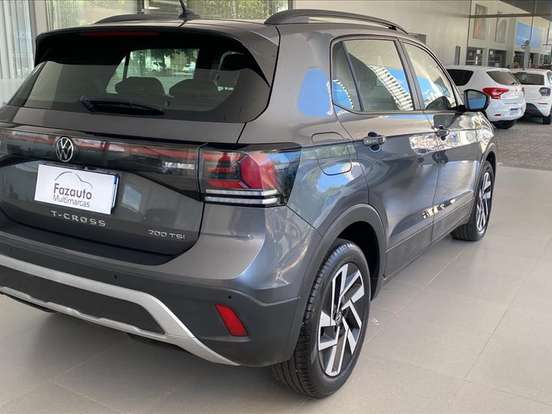 VOLKSWAGEN-T-CROSS-1.0 200 TSI TOTAL FLEX COMFORTLINE AUTOMÁTICO VOLKSWAGEN-T-CROSS-2024