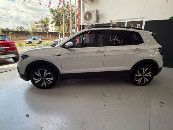 VOLKSWAGEN-T-CROSS-2023