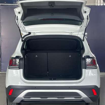 VOLKSWAGEN-T-CROSS-2025