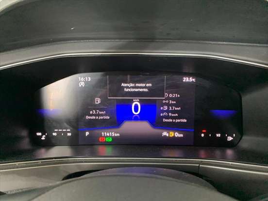 VOLKSWAGEN-T-CROSS-2025