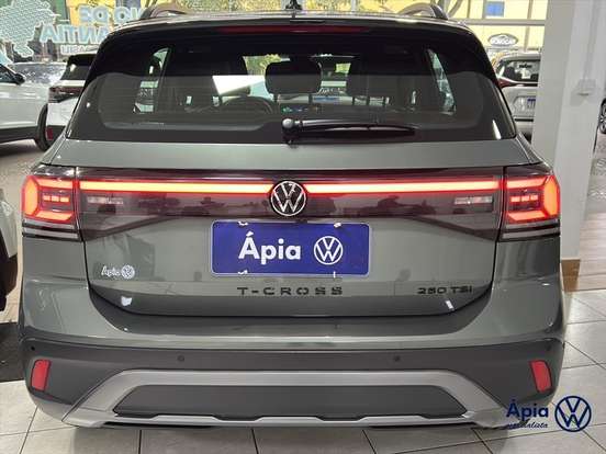 VOLKSWAGEN-T-CROSS-1.4 250 TSI TOTAL FLEX EXTREME AUTOMÁTICO VOLKSWAGEN-T-CROSS-2025