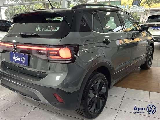 VOLKSWAGEN-T-CROSS-2025