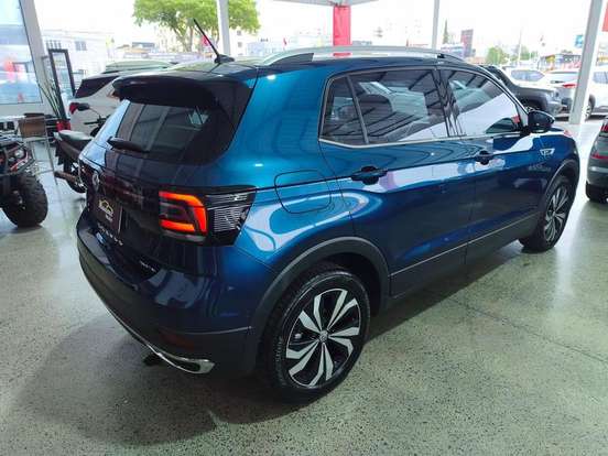 VOLKSWAGEN-T-CROSS-2021