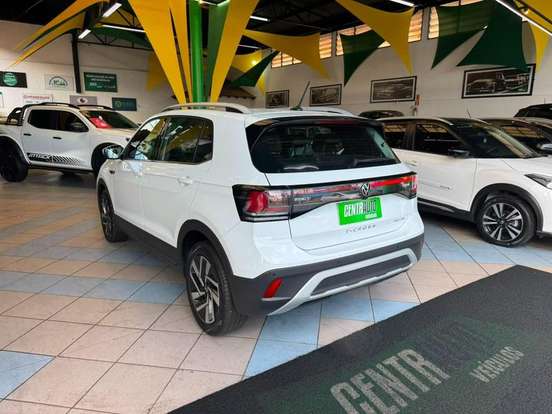VOLKSWAGEN-T-CROSS-1.4 250 TSI TOTAL FLEX HIGHLINE AUTOMÁTICO VOLKSWAGEN-T-CROSS-2024
