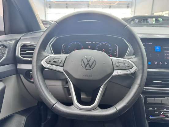 VOLKSWAGEN-T-CROSS-2023