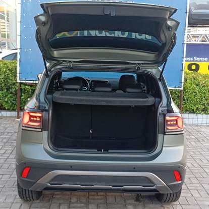 VOLKSWAGEN-T-CROSS-2024
