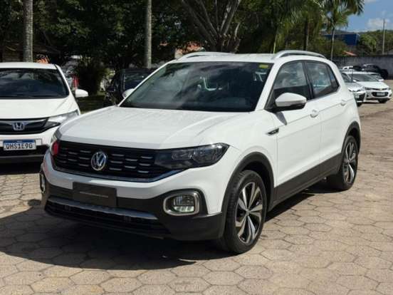 VOLKSWAGEN-T-CROSS-2021