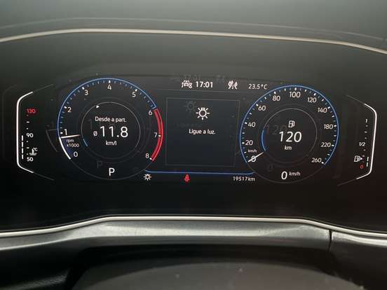 VOLKSWAGEN-T-CROSS-2024