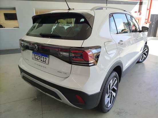 VOLKSWAGEN-T-CROSS-1.4 250 TSI TOTAL FLEX HIGHLINE AUTOMÁTICO VOLKSWAGEN-T-CROSS-2024
