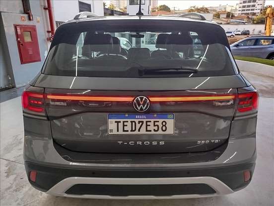 VOLKSWAGEN-T-CROSS-1.4 250 TSI TOTAL FLEX HIGHLINE AUTOMÁTICO VOLKSWAGEN-T-CROSS-2025
