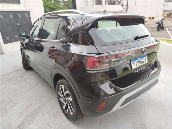 VOLKSWAGEN-T-CROSS-1.4 250 TSI TOTAL FLEX HIGHLINE AUTOMÁTICO VOLKSWAGEN-T-CROSS-2024
