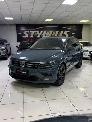 VOLKSWAGEN-TIGUAN-2018