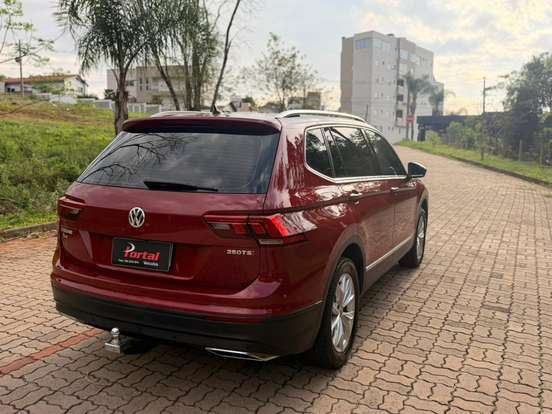 VOLKSWAGEN-TIGUAN-1.4 250 TSI TOTAL FLEX ALLSPACE COMFORTLINE TIPTRONIC VOLKSWAGEN-TIGUAN-2019