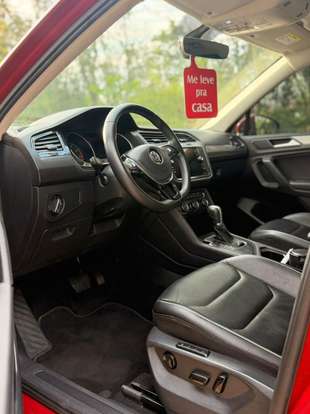 VOLKSWAGEN-TIGUAN-2019