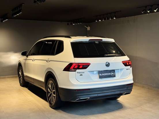 VOLKSWAGEN-TIGUAN-1.4 250 TSI TOTAL FLEX ALLSPACE TIPTRONIC VOLKSWAGEN-TIGUAN-2018