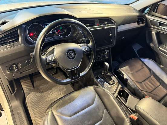 VOLKSWAGEN-TIGUAN-2018