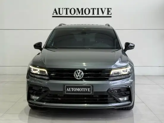 VOLKSWAGEN-TIGUAN-2020