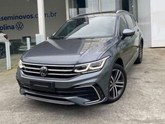VOLKSWAGEN-TIGUAN-2.0 300 TSI GASOLINA ALLSPACE R-LINE AUTOMÁTICO VOLKSWAGEN-TIGUAN-2023