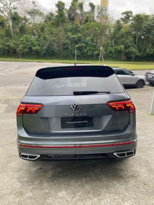 VOLKSWAGEN-TIGUAN-2023