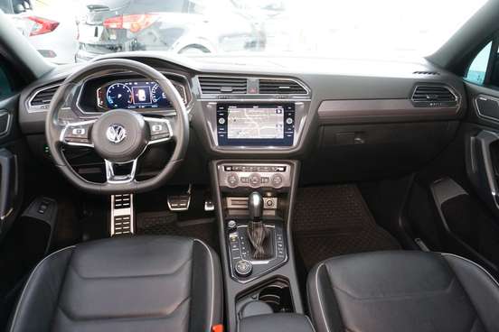VOLKSWAGEN-TIGUAN-2020