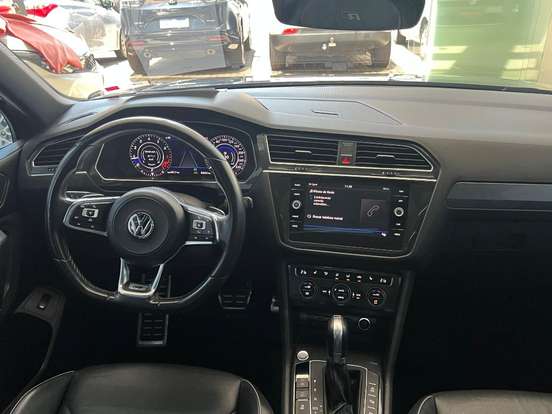 VOLKSWAGEN-TIGUAN-2018