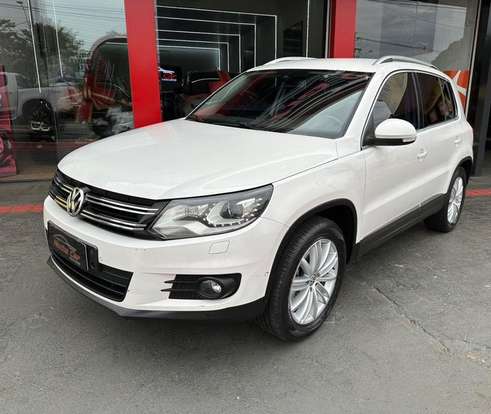 VOLKSWAGEN-TIGUAN-2.0 TSI 16V TURBO GASOLINA 4P TIPTRONIC VOLKSWAGEN-TIGUAN-2012
