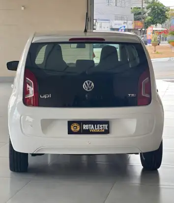 VOLKSWAGEN-UP-2016