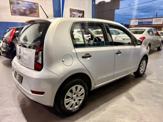 VOLKSWAGEN-UP-2019