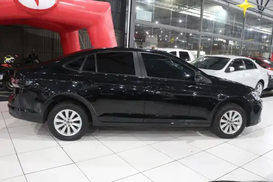 VOLKSWAGEN-VIRTUS-2023