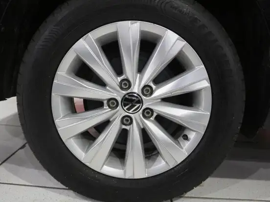 VOLKSWAGEN-VIRTUS-1.0 170 TSI MANUAL VOLKSWAGEN-VIRTUS-2023