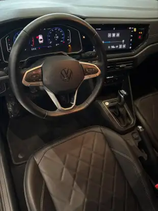 VOLKSWAGEN-VIRTUS-2024