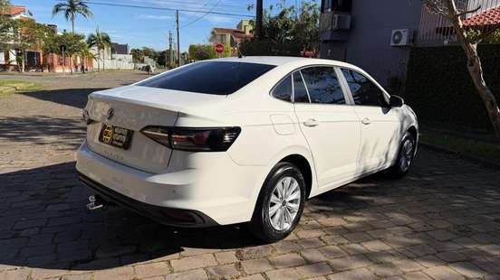 VOLKSWAGEN-VIRTUS-2023