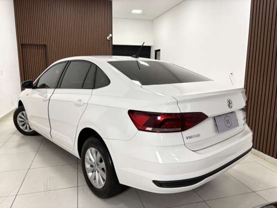 VOLKSWAGEN-VIRTUS-1.0 200 TSI COMFORTLINE AUTOMÁTICO VOLKSWAGEN-VIRTUS-2022